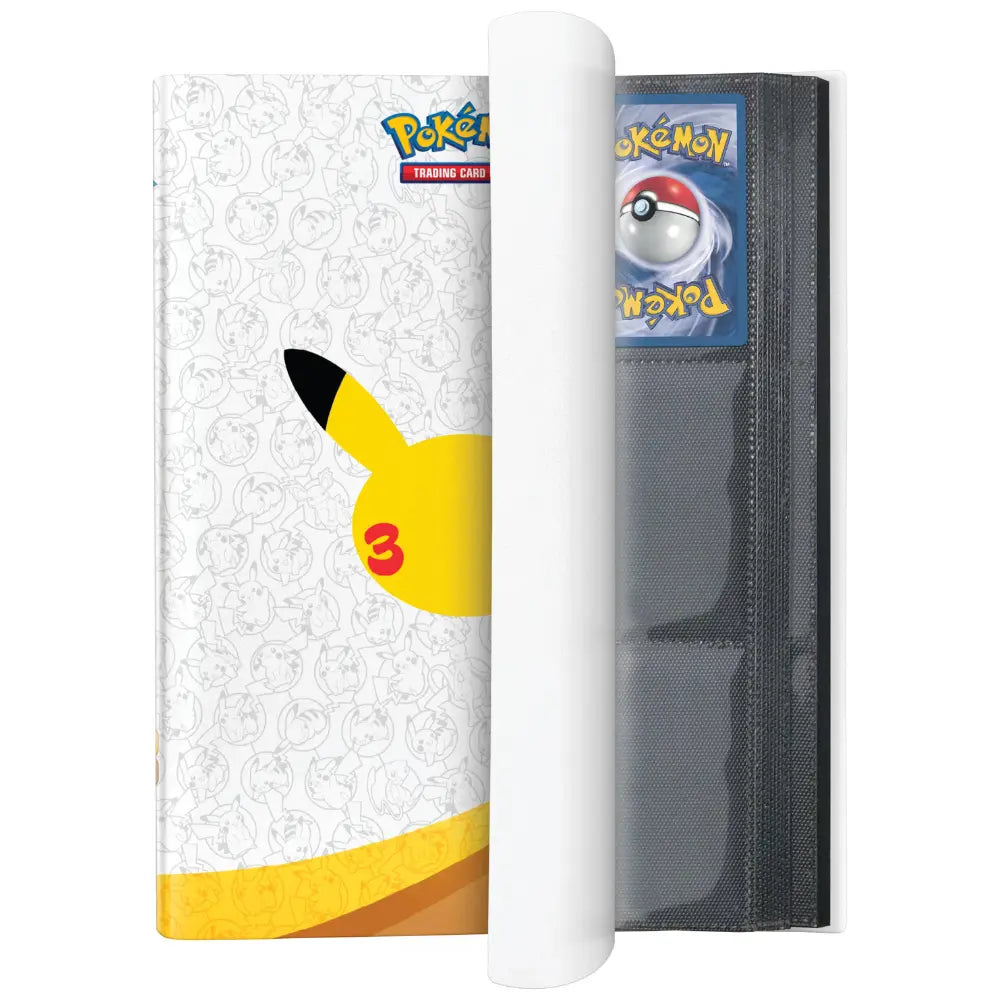 30th Celebration Binder geöffnet mit 9-Pocket-Seiten – bei CardsRfun
