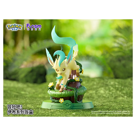 FUNISM Pokemon Blatteon Figur – Wald-Diorama mit Baumstumpf, grüner Sockel, Adventure! Evoli Series