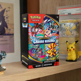 Chaos Rising Booster Bundle auf dem Schreibtisch – Pokemon Sammler Lifestyle bei CardsRfun