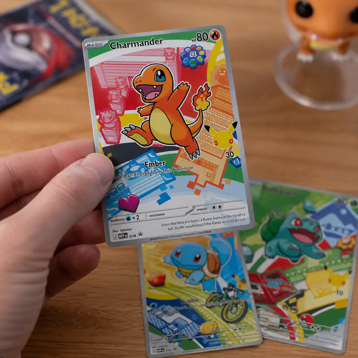 Charmander Illustration-Rare-Promo aus der First Partner Collection – zufällig, nicht garantiert