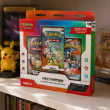 Pokemon First Partner Illustration Collection Series 2 auf Sammler-Regal