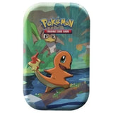 Pokemon Kanto Friends Mini Tin Glumanda – Nahaufnahme mit Farfetch'd auf Wald-Artwork