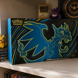 Pokemon Mega Charizard X ex Ultra Premium Collection auf Sammler-Regal